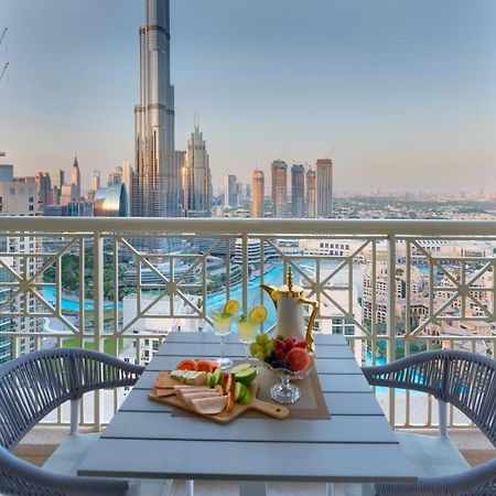 Durrani Homes - Designer 2Br Apt With Stunning Burj Khalifa And Fountain View Дубай Екстериор снимка