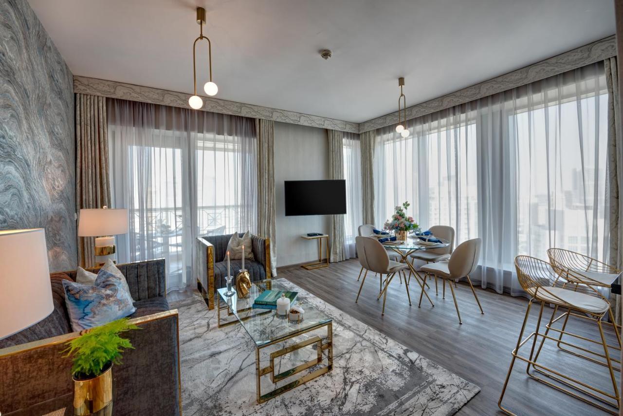 Durrani Homes - Designer 2Br Apt With Stunning Burj Khalifa And Fountain View Дубай Екстериор снимка