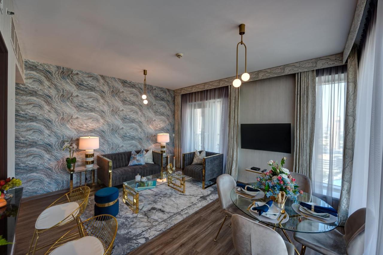 Durrani Homes - Designer 2Br Apt With Stunning Burj Khalifa And Fountain View Дубай Екстериор снимка