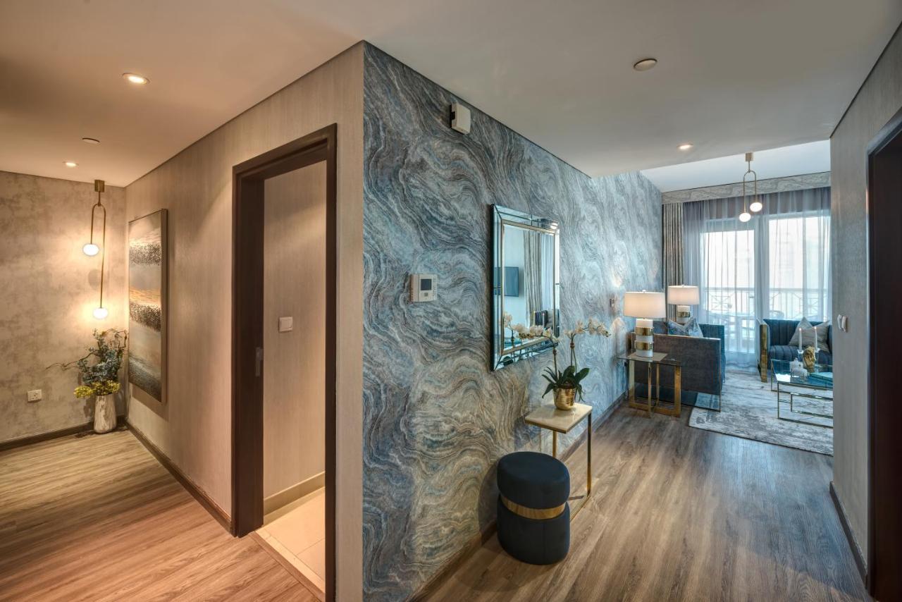 Durrani Homes - Designer 2Br Apt With Stunning Burj Khalifa And Fountain View Дубай Екстериор снимка