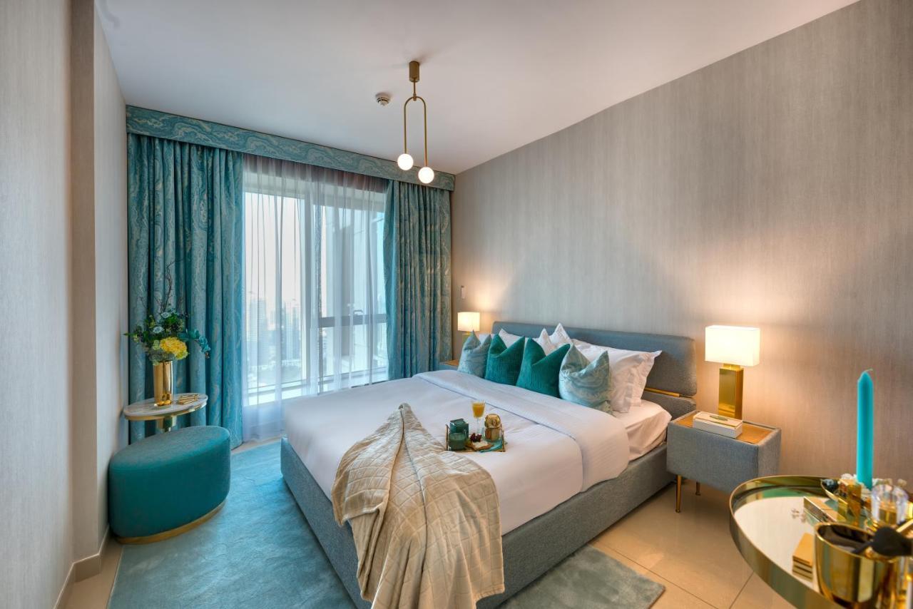 Durrani Homes - Designer 2Br Apt With Stunning Burj Khalifa And Fountain View Дубай Екстериор снимка