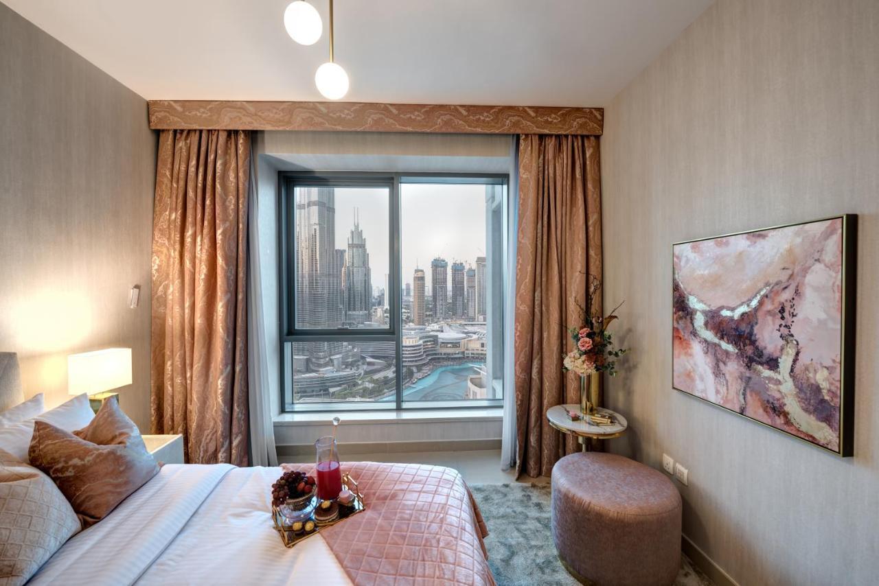 Durrani Homes - Designer 2Br Apt With Stunning Burj Khalifa And Fountain View Дубай Екстериор снимка