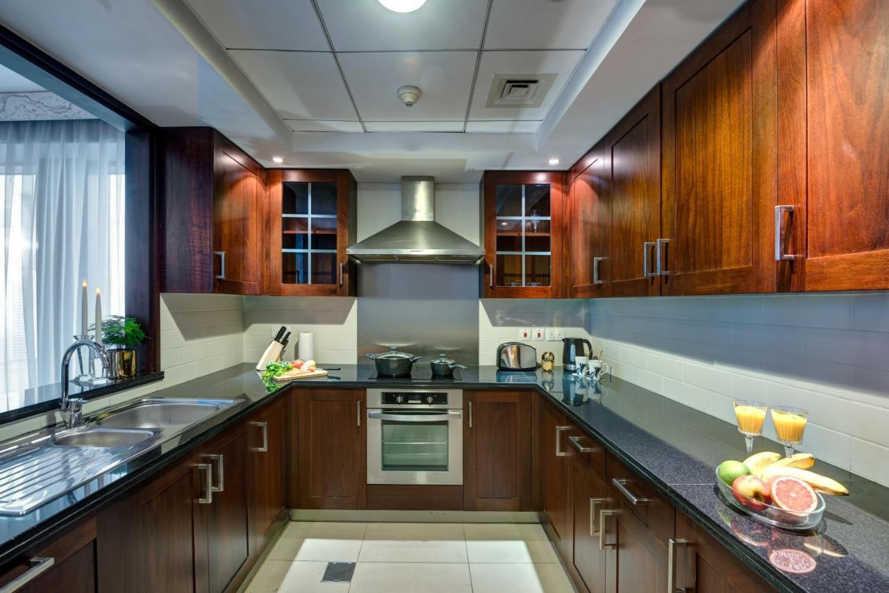 Durrani Homes - Designer 2Br Apt With Stunning Burj Khalifa And Fountain View Дубай Екстериор снимка