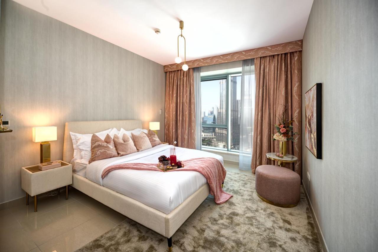 Durrani Homes - Designer 2Br Apt With Stunning Burj Khalifa And Fountain View Дубай Екстериор снимка
